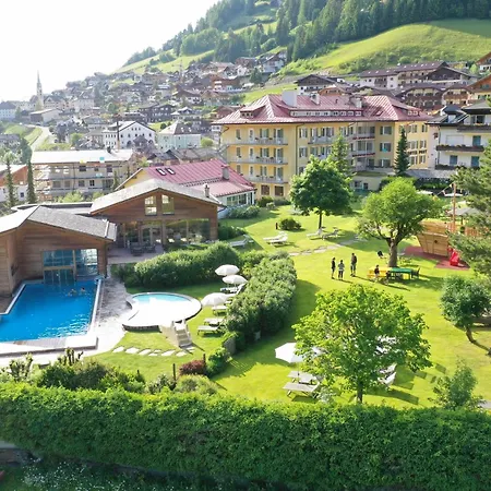 Comploj * Santa Cristina Val Gardena